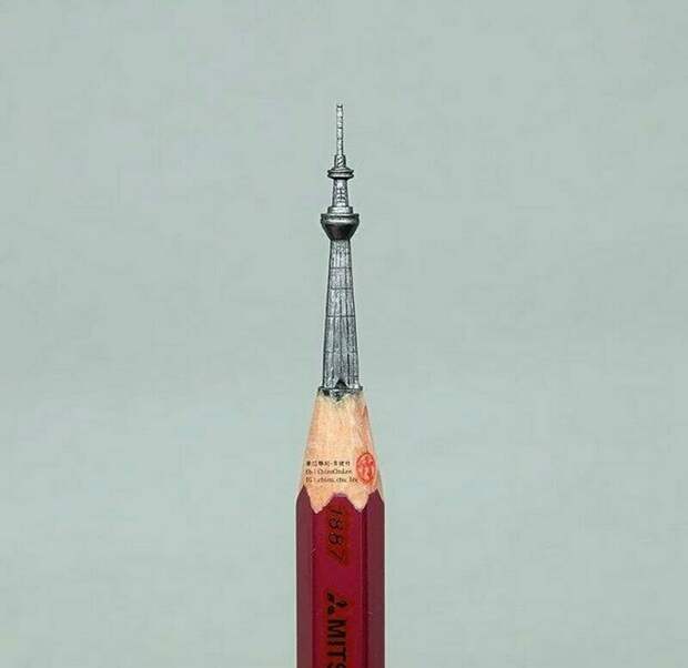 12 работ художника, который создает скульптуры из обычного карандаша