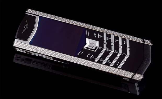 Vertu Signature Diamond