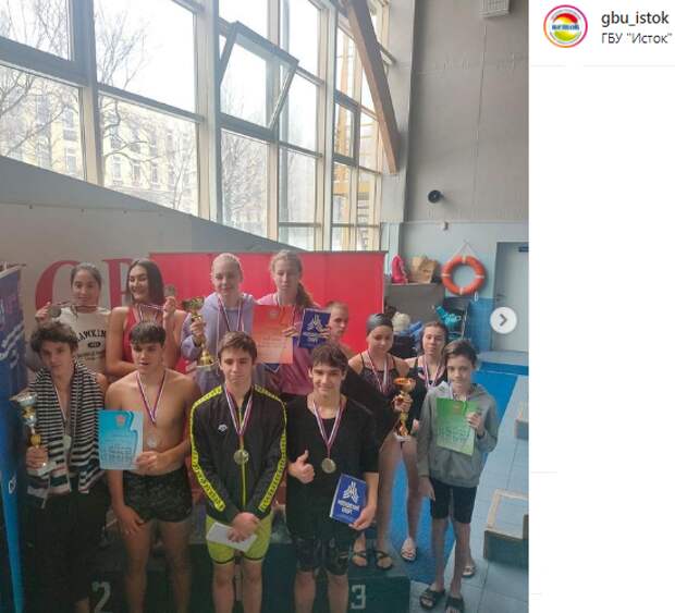 Юные пловцы из Бескудникова взяли медали на окружных соревнованиях