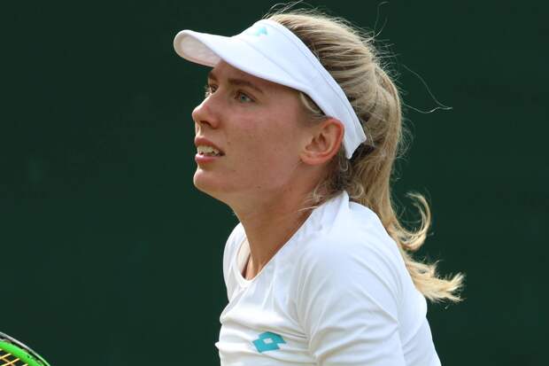 Александрова разгромила Плишкову в первом круге турнира в Дохе