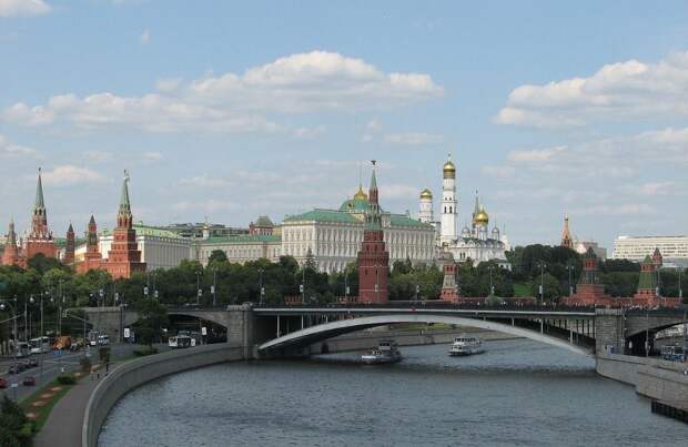 Собянин: в Москве работают более 900 культурных центров