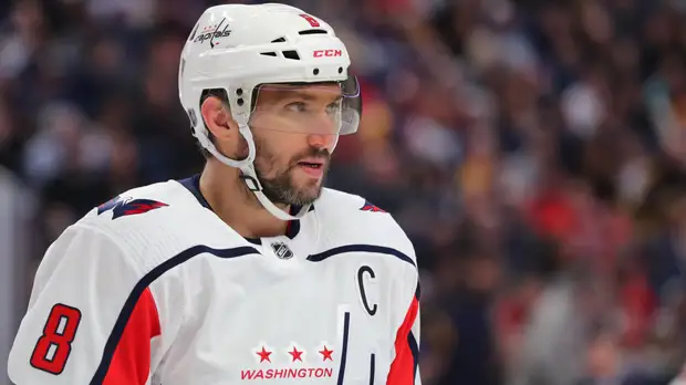 Мичков побьёт рекорд Овечкина в сборной России, став самым молодым игроком