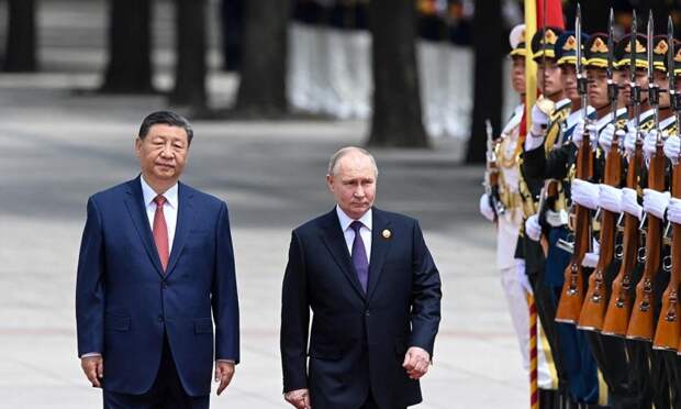 Визит Путина в Китай показал уязвимость США