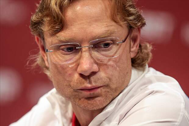 Карпин прокомментировал переход Дзюбы в турецкий клуб