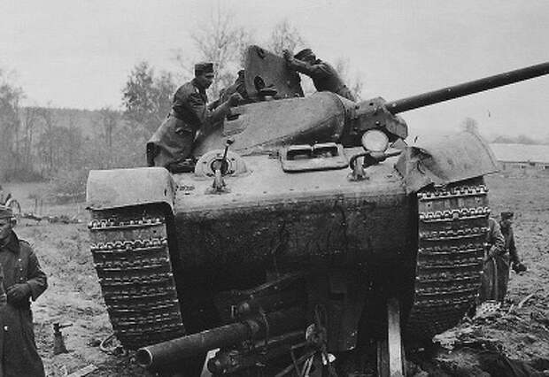 Танковый таран. 1941-1945 гг (история в фото) НОМП-ПБ