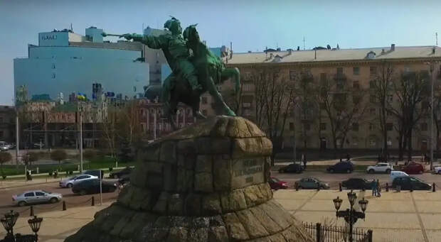 Раскол в украинском обществе: с чего началась «Руина»