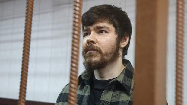 Блогер Аяз Шабутдинов полностью признал вину по делу о мошенничестве