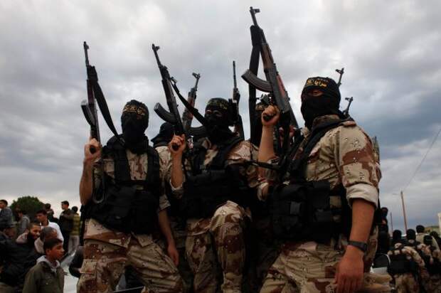 Реки крови в «раю исламистов»: Крупнейшие банды начали жестокую войну, отбивая друг у друга сирийские города