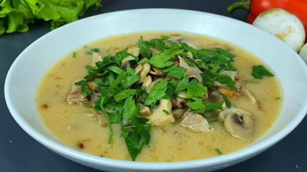 Густой сливочный суп с шампиньонами - отличное блюдо