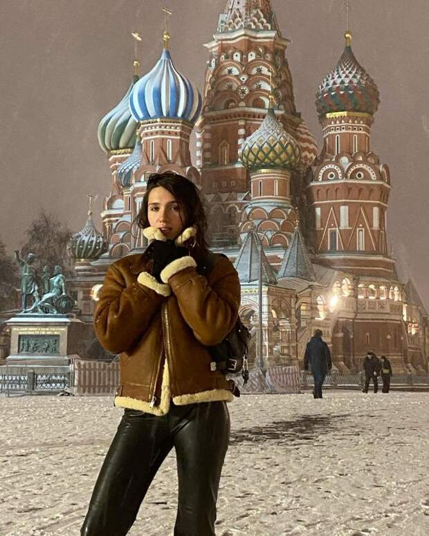 Ирина Мосева - новая девушка Романа Варнина из дуэта 