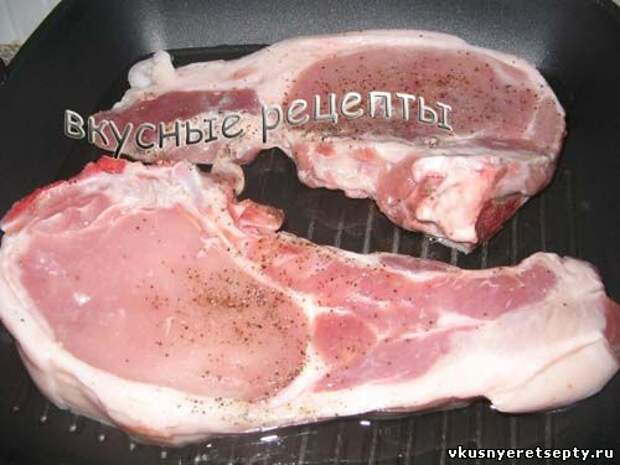 Свинина на косточке на сковороде2