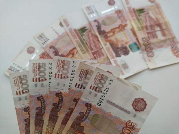 Туляки за 11 месяцев 2025 года потратили на курьеров 134 млн рублей