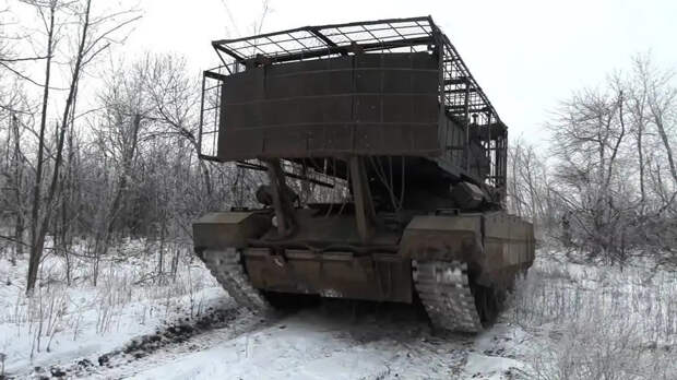 ВСУ встревожены появлением в зоне СВО новейшей российской ТОС-3 «Дракон»