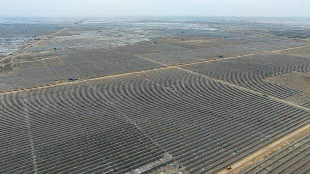 Гигантский парк солнечных панелей будет построен в Индии