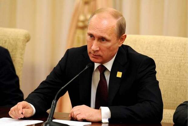 Владимир Путин: ЦБ может наказать валютных спекулянтов Владимир Путин: ЦБ может наказать валютных спекулянтов