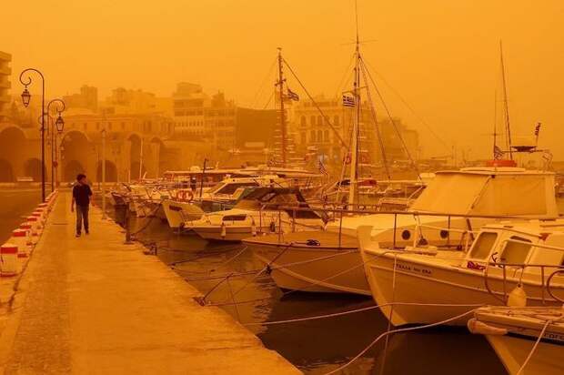 Остров Крит поглотила африканская пыль
