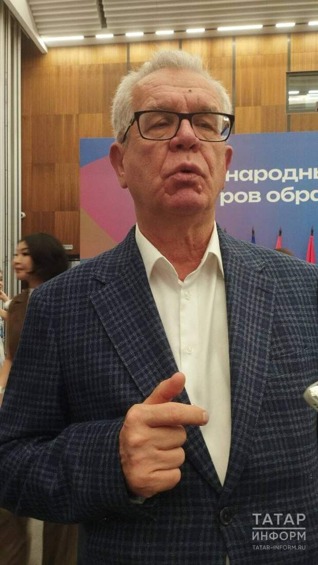 Поминов