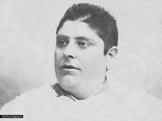 Алессандро Морески - последний певец-кастрат, выступавший до 1922 года. | Фото: allday.com. Алессандро Морески - последний певец-кастрат, выступавший до 1922 года. | Фото: allday.com.