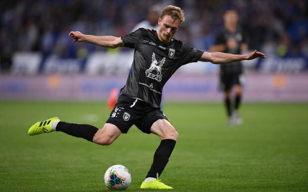 Бывший футболист сборной России рассказал о переезде в Португалию