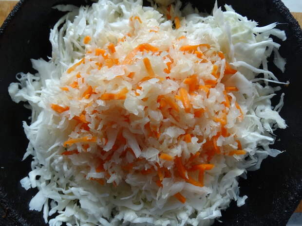 Сочная тушеная капуста (свежая и квашеная) с мясной начинкой. Рецепт «Шукрут». Просто бесподобная вкуснятина