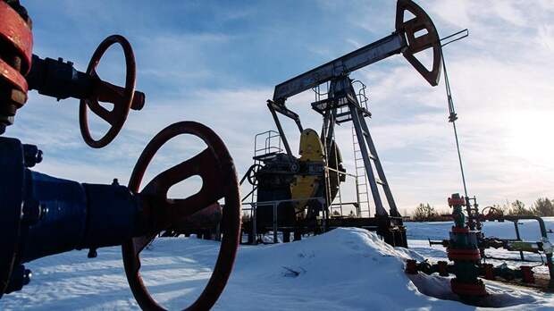 Цена российской нефти Urals стала отрицательной. Что это значит?