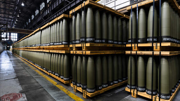 Focus: вместо перехода на военные рельсы ЕС только «заштопывает дыры»