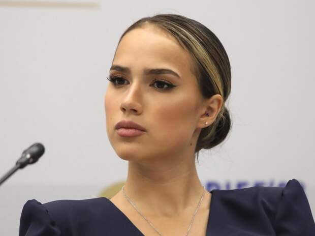 Загитова на фоне жестокого хейта в свой адрес: «Привыкла я к издевкам и обидам»