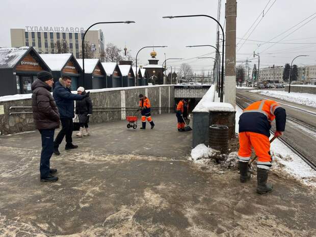 В Туле усилили уборку снега после объезда городских территорий