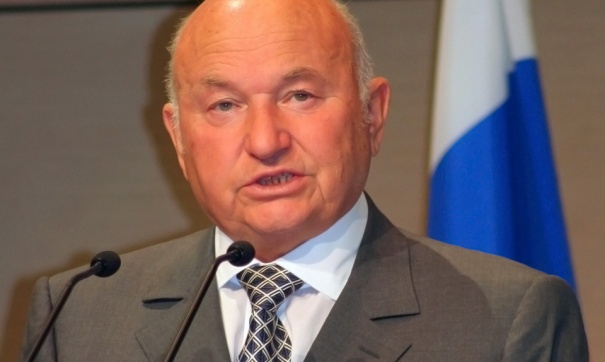 лужков