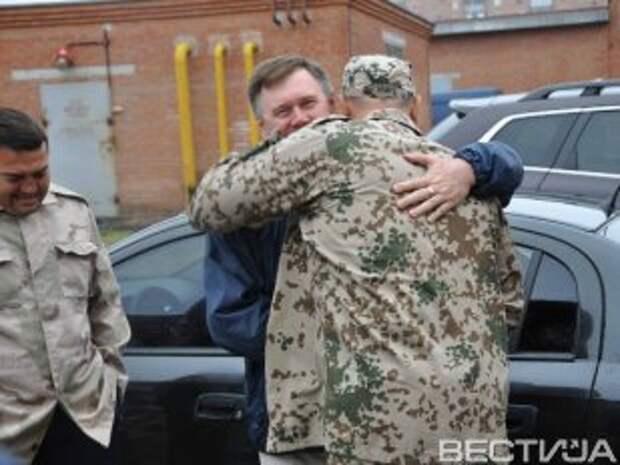 Глава Полтавского облсовета стал добровольцем в зону АТО Глава Полтавского облсовета стал добровольцем в зону АТО