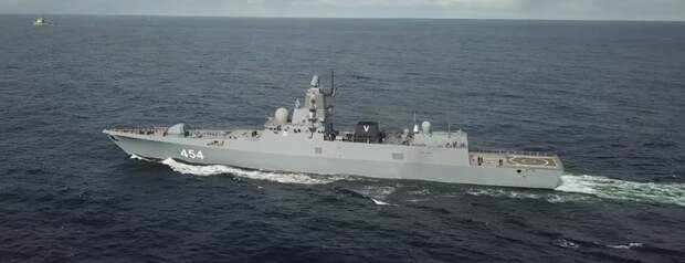 Российские военные корабли посетят Кубу под наблюдением ВМС США