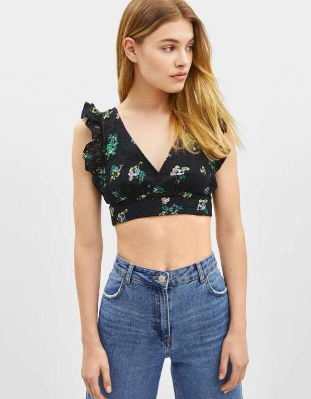 Пора подчистить гардероб: 9 тенденций, которые уже вышли из моды