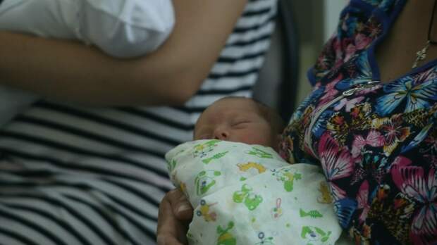 В Алтайском крае детям с аллергией отменили бесплатные молочные смеси