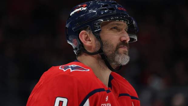 Овечкин сократил отставание от рекорда Гретцки по голам в НХЛ с учетом плей-офф до 18 шайб