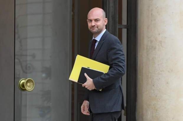 Барро: главы МИД G7 обсудят восстановление саркофага над АЭС в Чернобыле