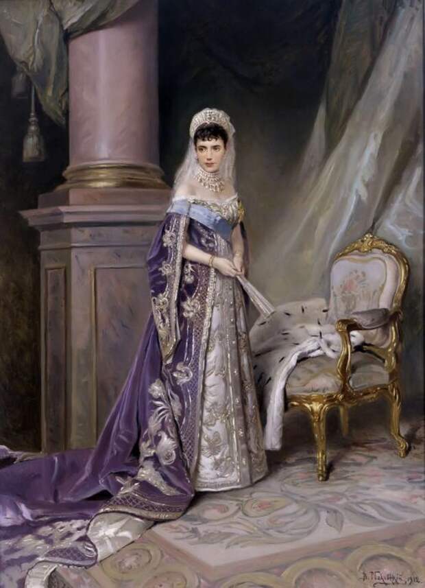 Императрица Мария Федоровна была законодательницей мод при дворе Императрица Мария Федоровна была законодательницей мод при дворе