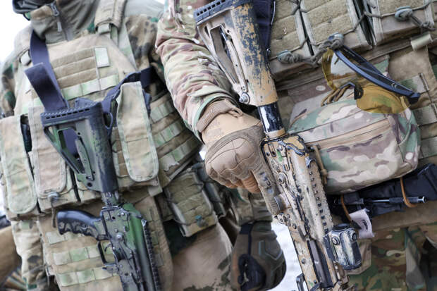 Беженец из Красноармейска спас трех российских военных