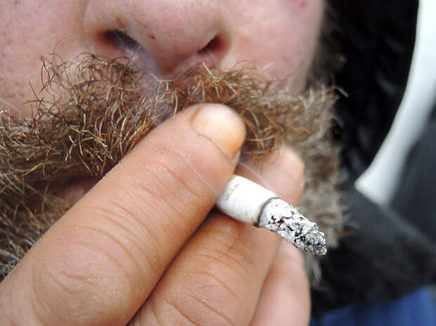 Курящие мужчины узнают о своей болезни только после перелома