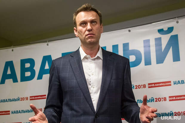 Омских медиков наградят за спасение Навального