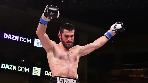 Боксёрский бой Бетербиева пройдёт 9 октября в Москве