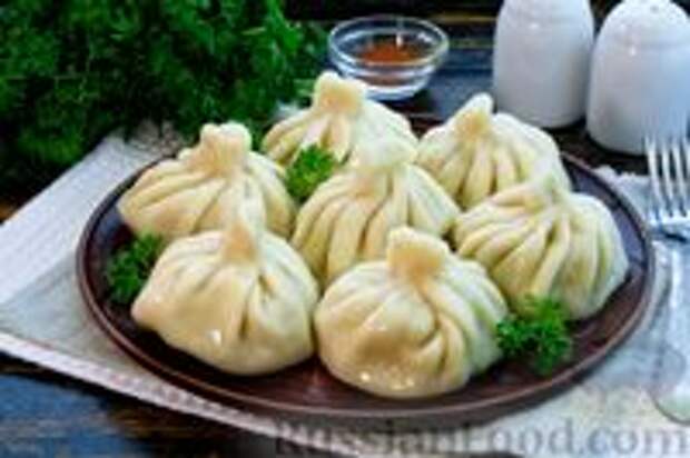 Фото к рецепту: Хинкали с курицей