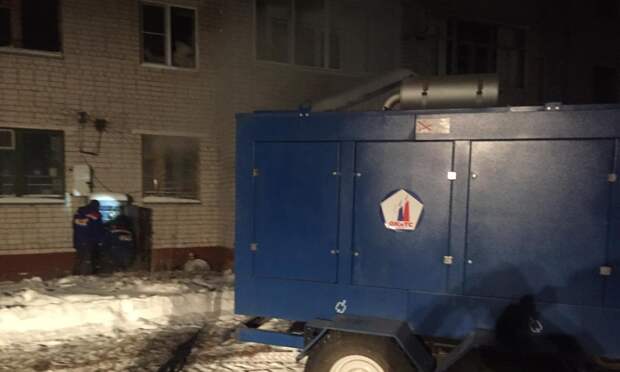 В Котласе из-за аварии многоквартирный дом в мороз остался без тепла