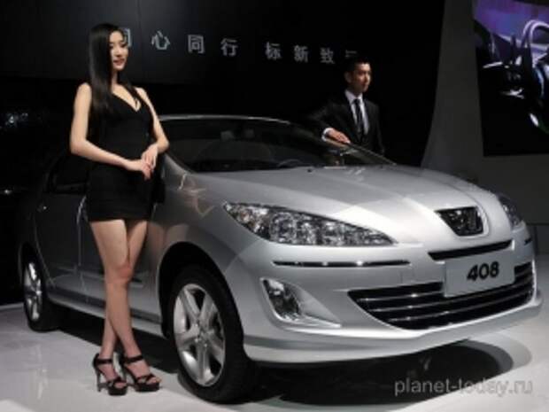 Седан Peugeot 408 подорожал и получил новую комплектацию