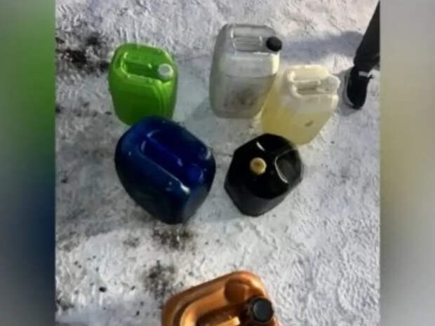 Кража топлива в аэропорту «Толмачёво»: задержаны трое сотрудников