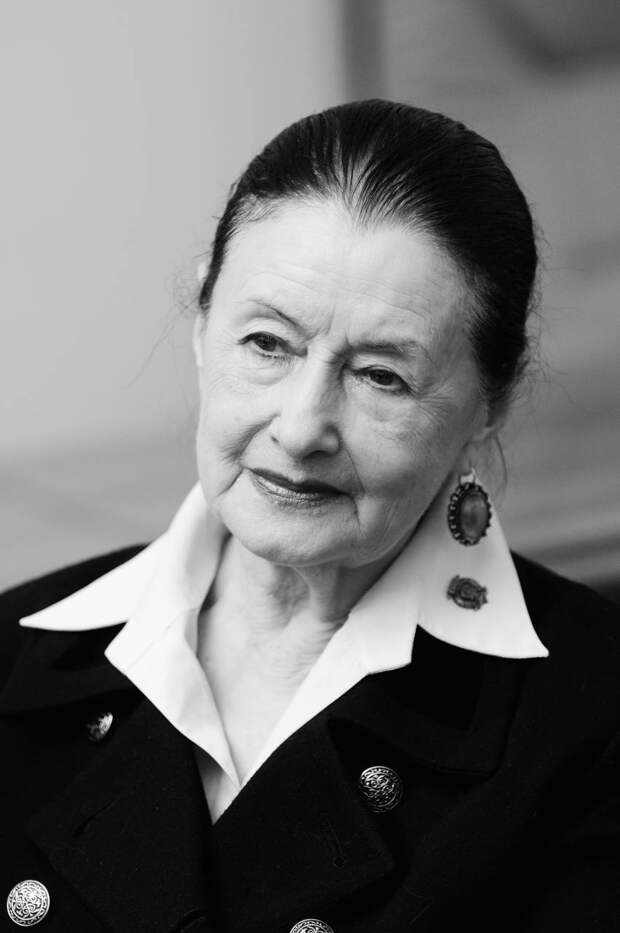 Александр Беглов выразил соболезнования в связи с кончиной легендарной балерины Нинели Петровой