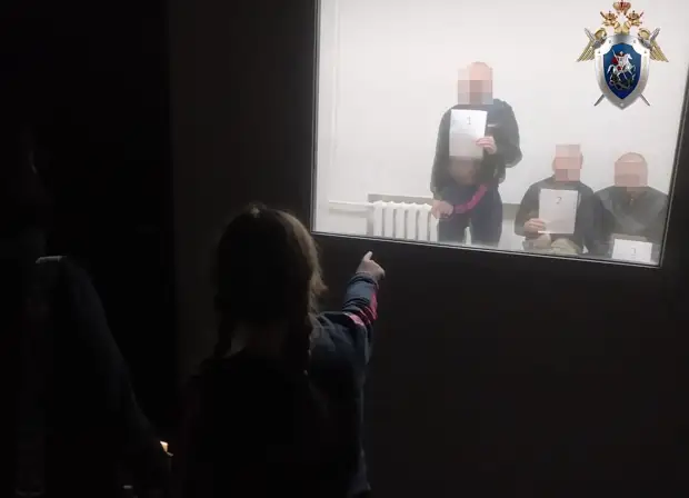 Полицейские задержали дзержинского эксгибициониста, преследовавшего детей