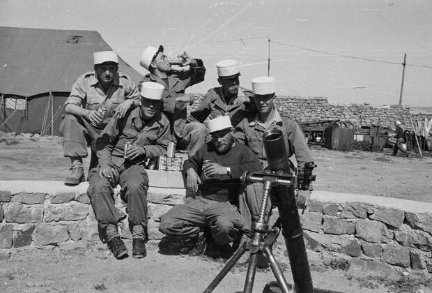 «Для нас они были бандитами» Война в Алжире глазами бойца Французского Иностранного легиона. Уникальные кадры и свидетельства