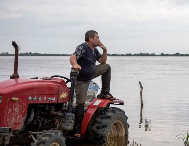 Блогер со славянской внешностью сделал китайскую деревню знаменитой