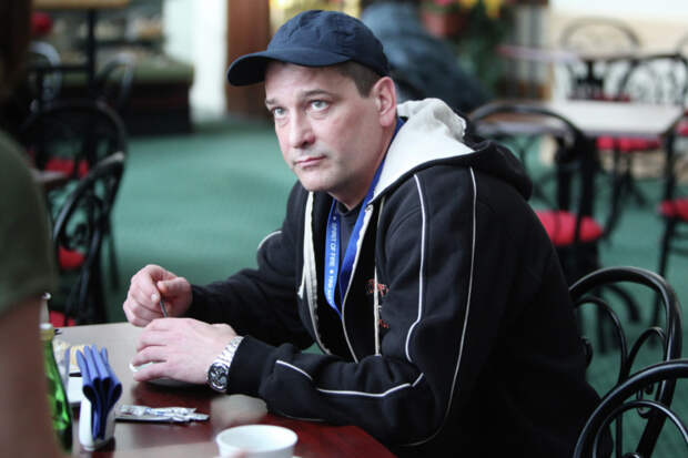 28 лет образцового брака рухнули: Ярослав Бойко развелся с женой после 55-летия, а его внебрачный сын стал актером