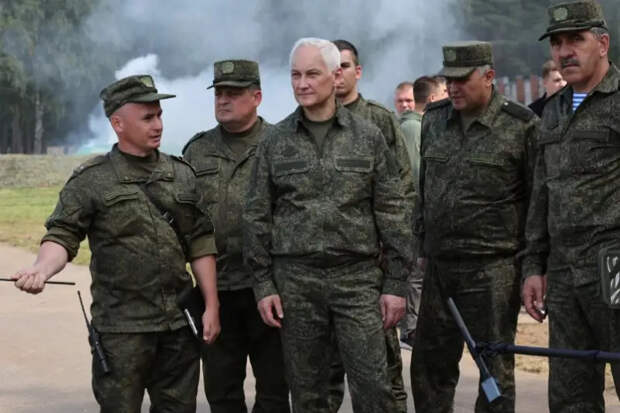 МИД РФ: министр обороны РФ обратился с предостережением относительно Украины к своему американскому коллеге